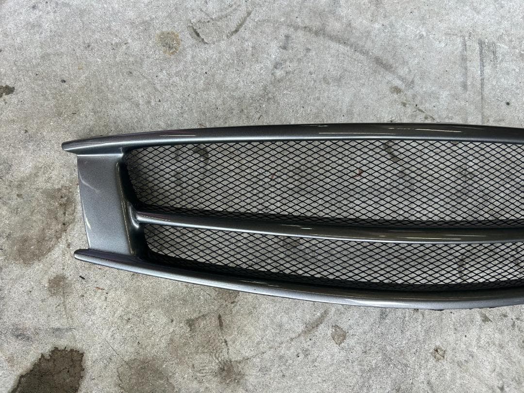 【中古】日産CKV36スカイラインクーペスポーツグリルガンメタ