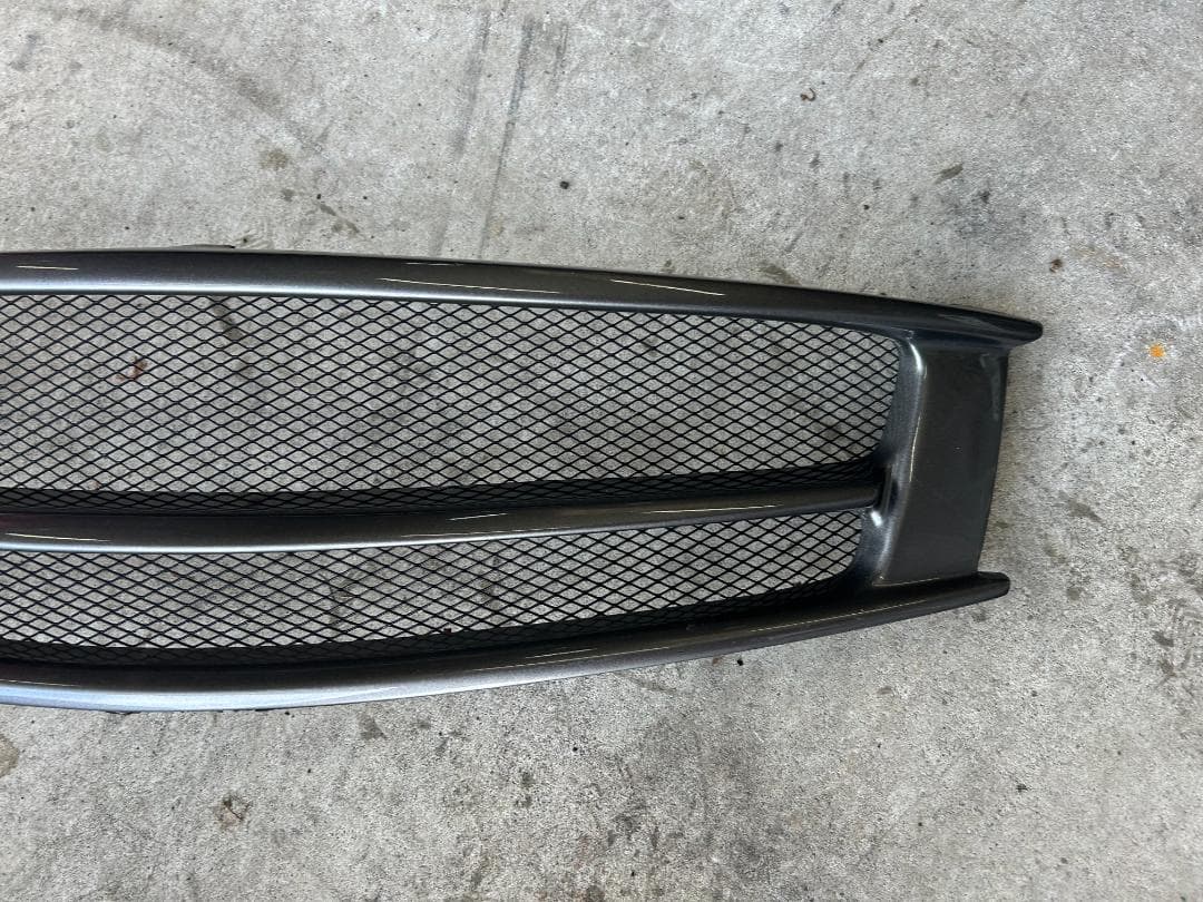 【中古】日産CKV36スカイラインクーペスポーツグリルガンメタ