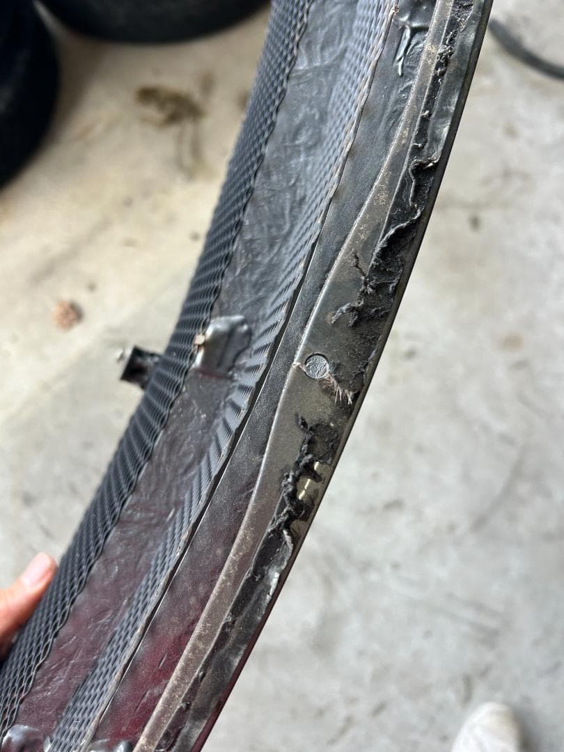 【中古】日産CKV36スカイラインクーペスポーツグリルガンメタ