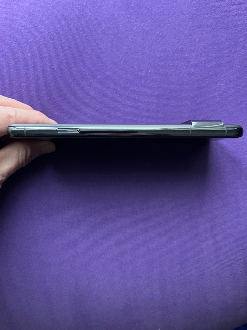 Google Pixel8pro 本体 オブシディアン