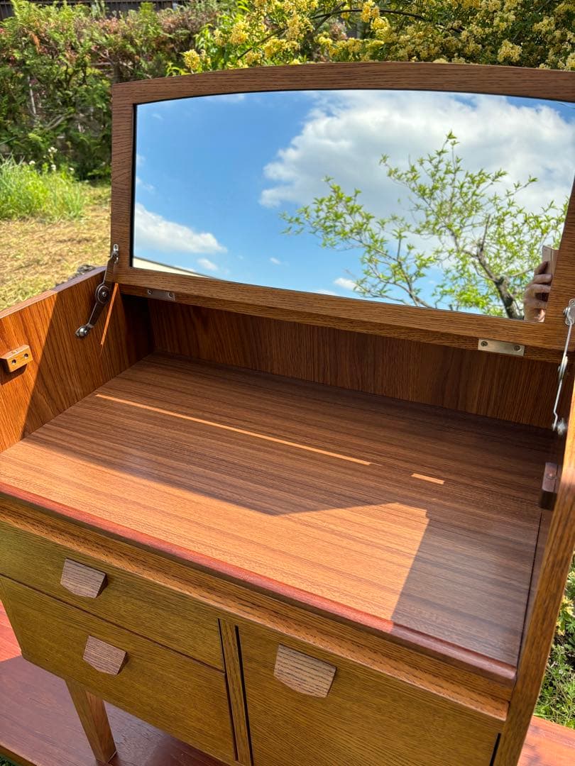 unico(ウニコ)  (クルト) ドレッサー