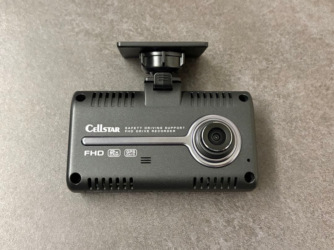 送料無料✨セルスター　前後2カメラドライブレコーダー　CSD-790FHG