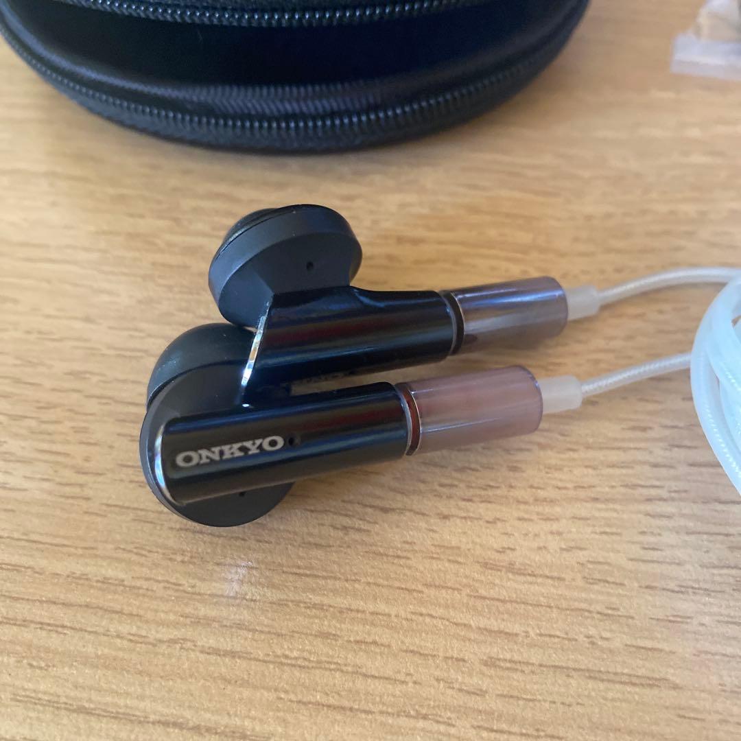 ONKYO イヤホン　IE-CT1300