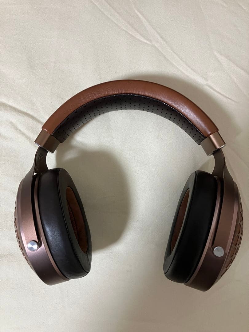 Focal Stellia 非喫煙　ペットなし　付属品付き