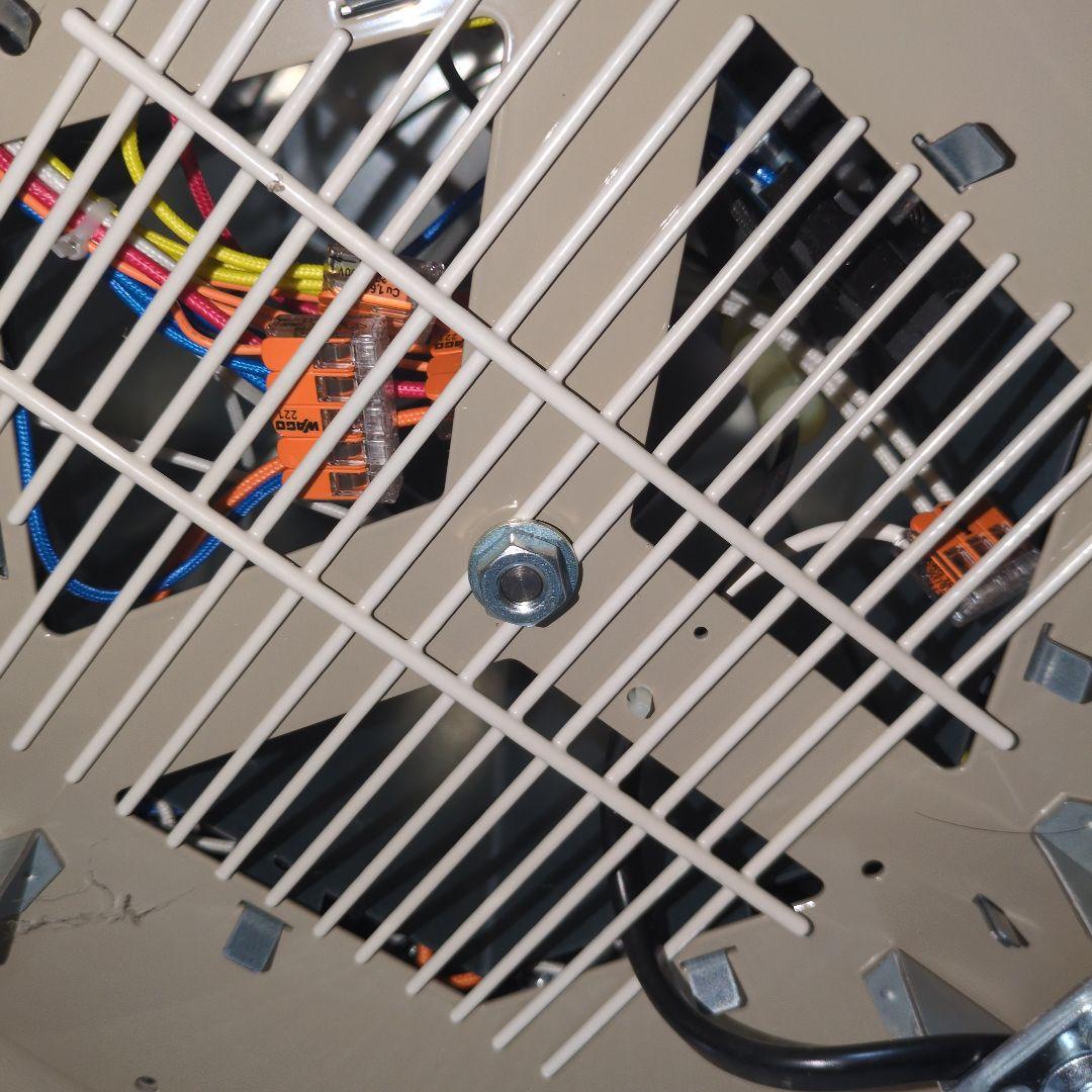 美品　暖話室 1000型 ベージュ パネルヒーター DAN1000-R16