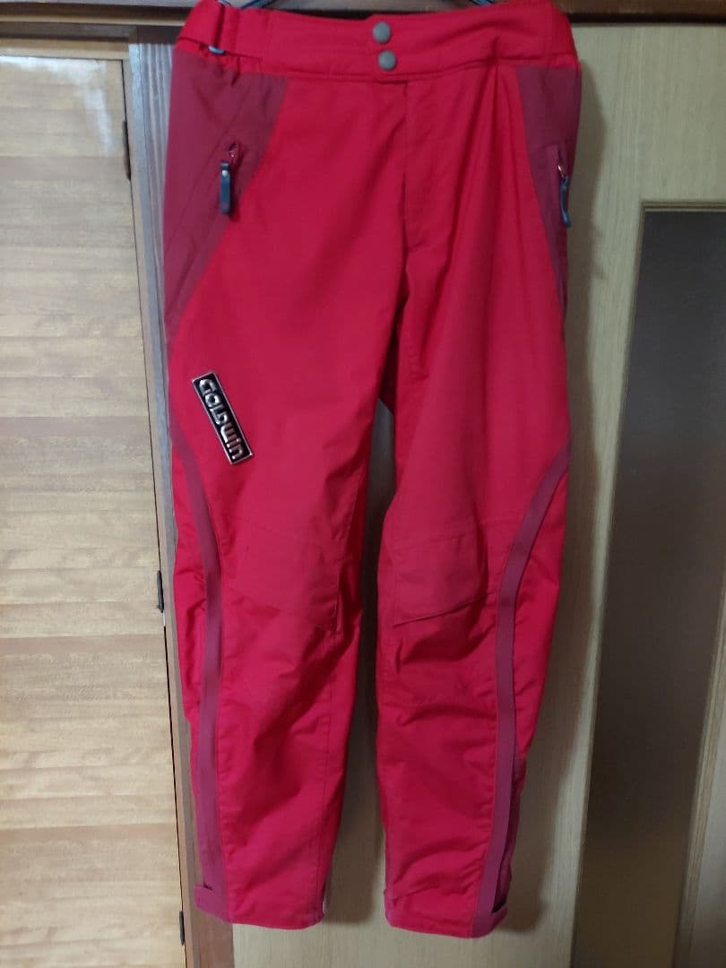 GOLDWIN　スキーウエア　(オマケ付き)