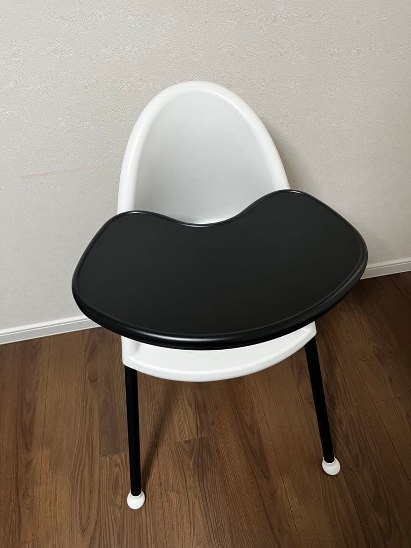 【廃盤品】ベビービョルン　ハイチェア ホワイト　ハーネス付き