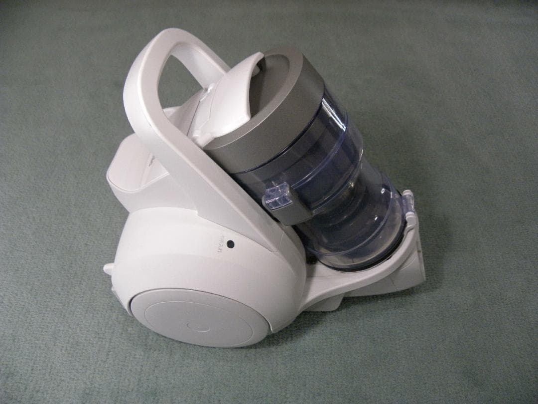 Panasonicサイクロン掃除機MC-SR610K