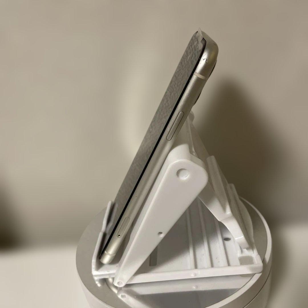 iPhone11 128GB バッテリー100% ディスプレイ新品 simフリー