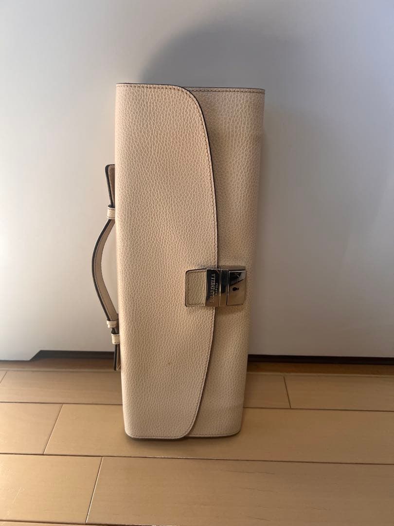 E. MARTINELLA ビジネスバッグ ミルクティー色