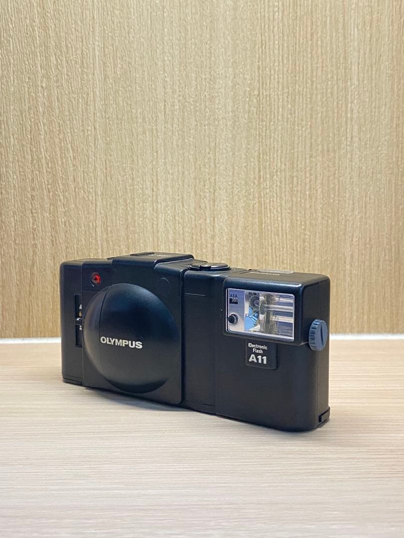 momo&mikanオリンパスフィルムカメラXA2 A11 OLYMPUS