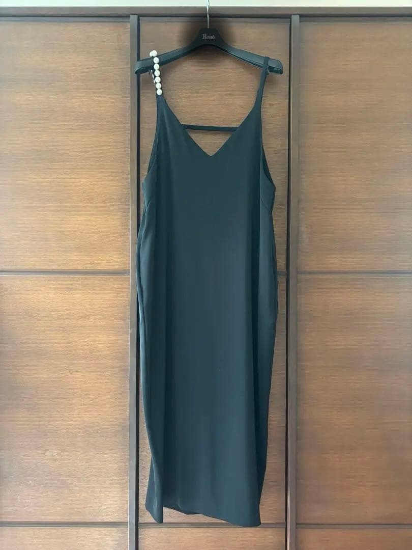 La boutique Bon Bon ビッグパール キャミワンピース