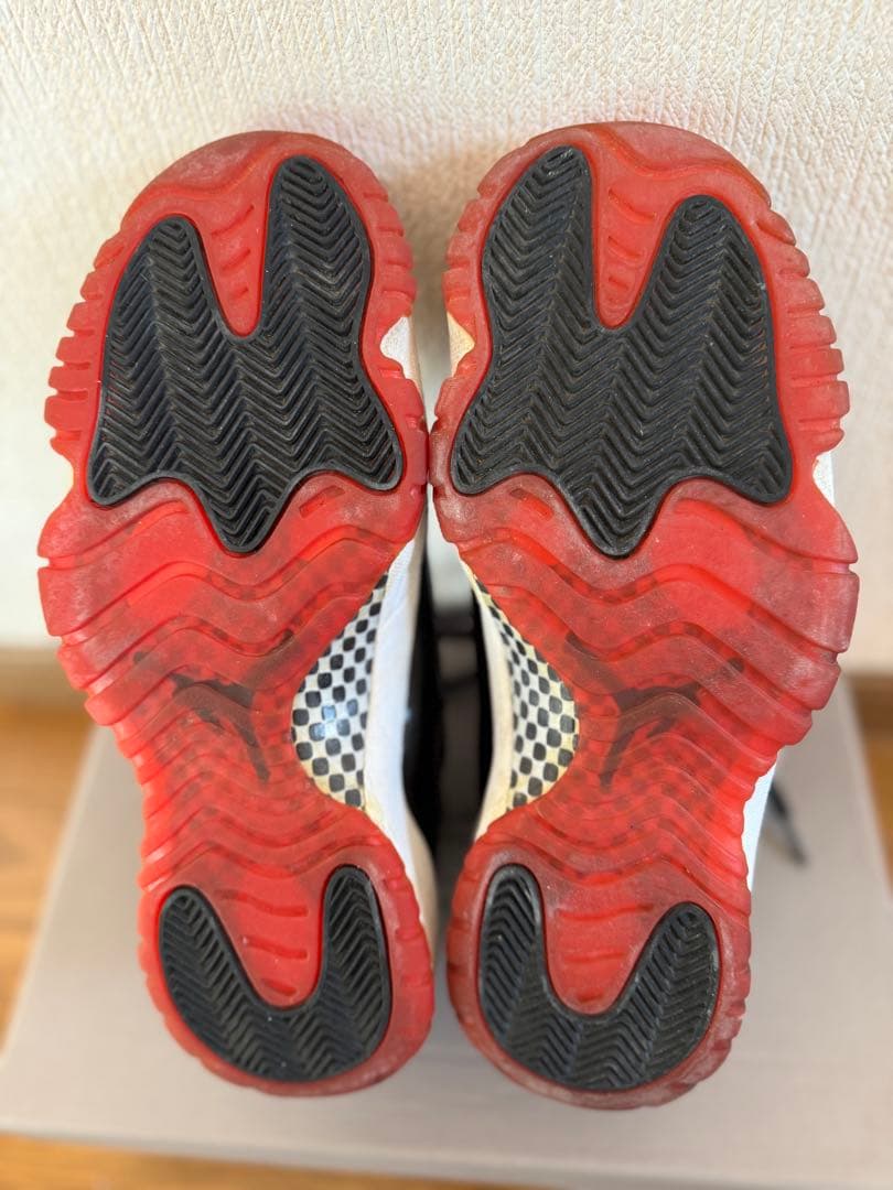 シューズ(男性用) Air Jordan 11 BRED/Air Jordan10 SHADOW