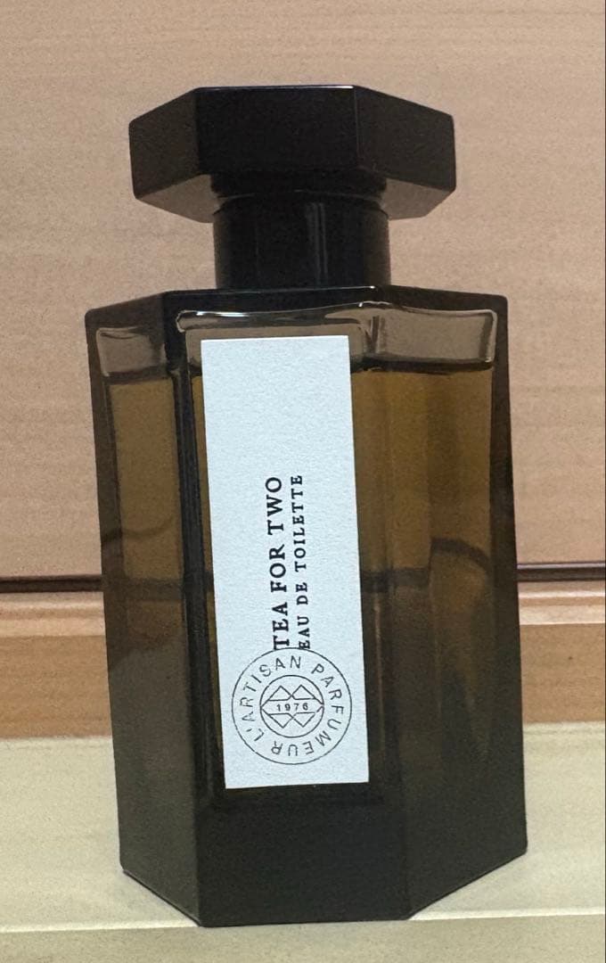 ラルチザン　ティーフォーツー　オードトワレ　100ml