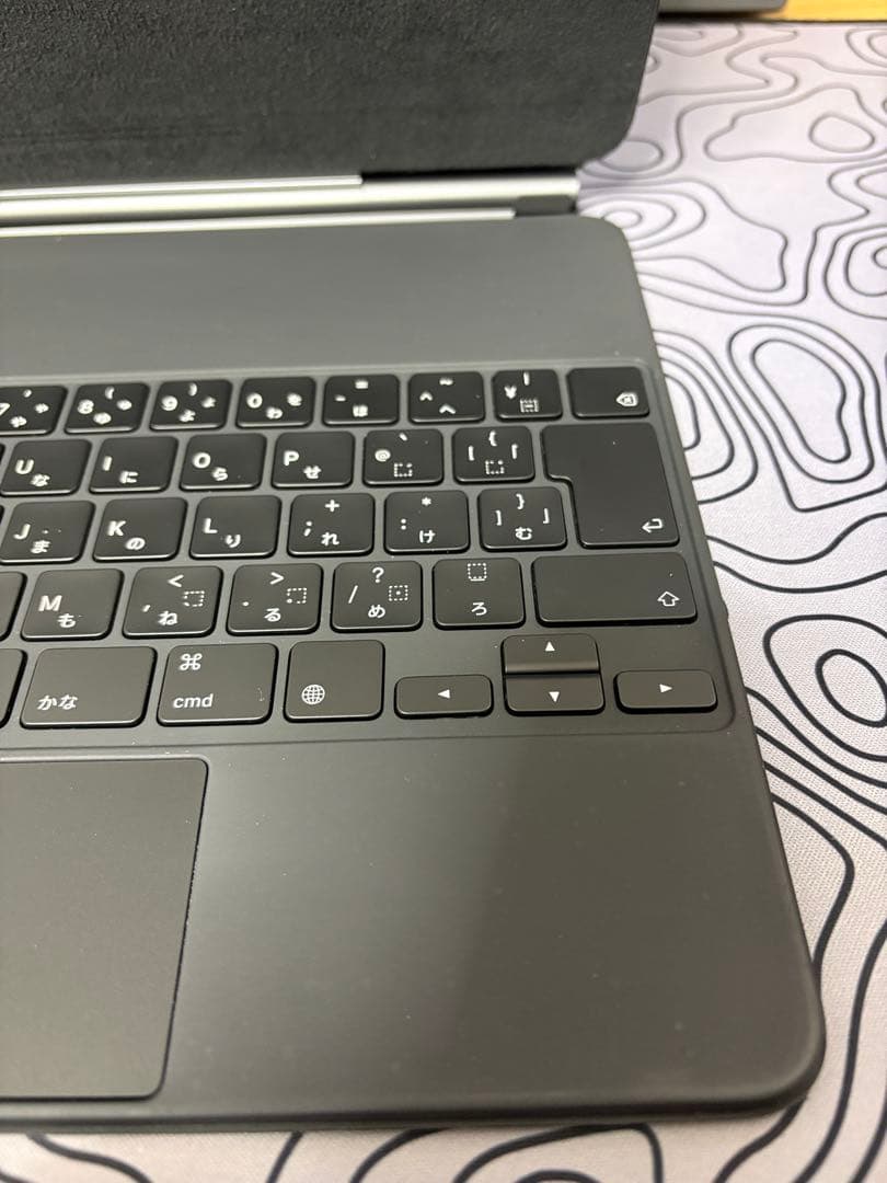 iPad Magic Keyboard MXQU2J/A 日本語 12.9