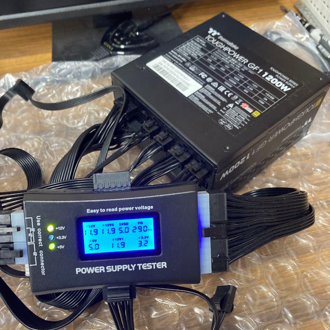 Thermaltake 1200w Gold 電源