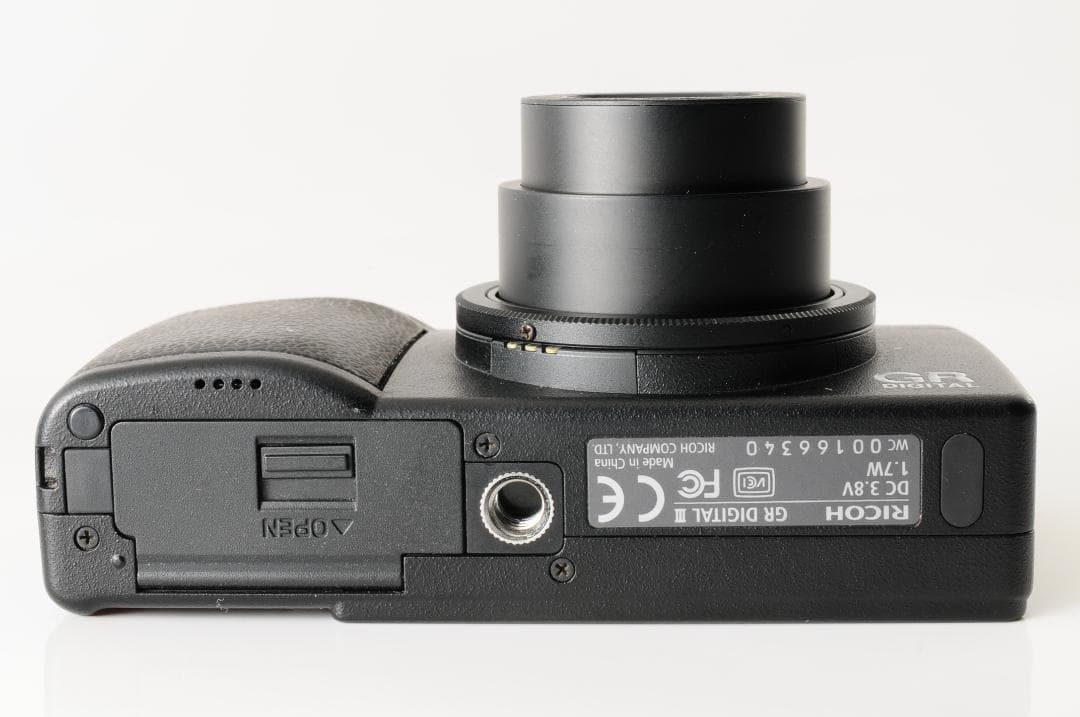 [美品 元箱付き] リコー RICOH GR DIGITAL III