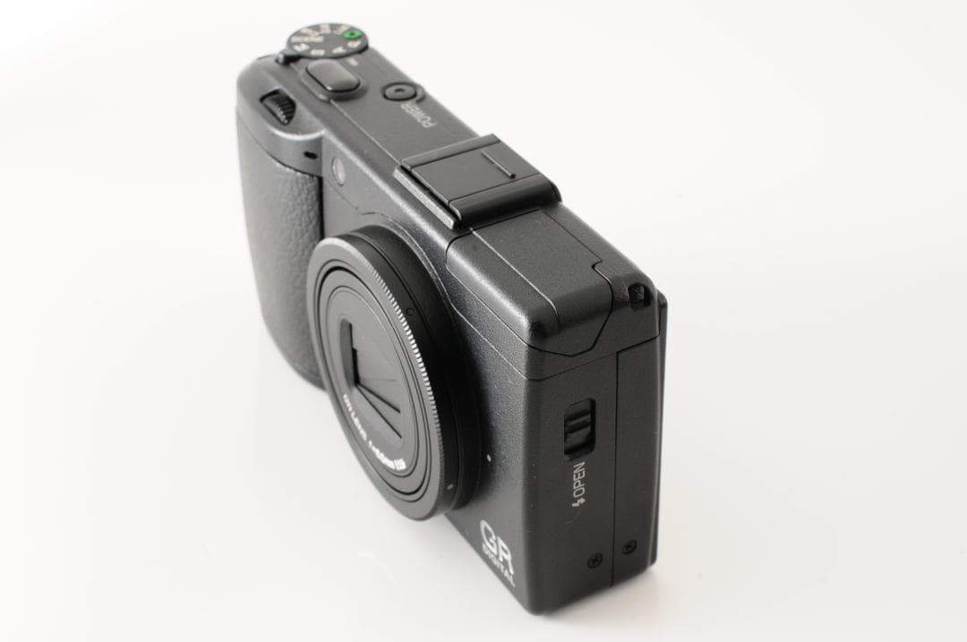 [美品 元箱付き] リコー RICOH GR DIGITAL III