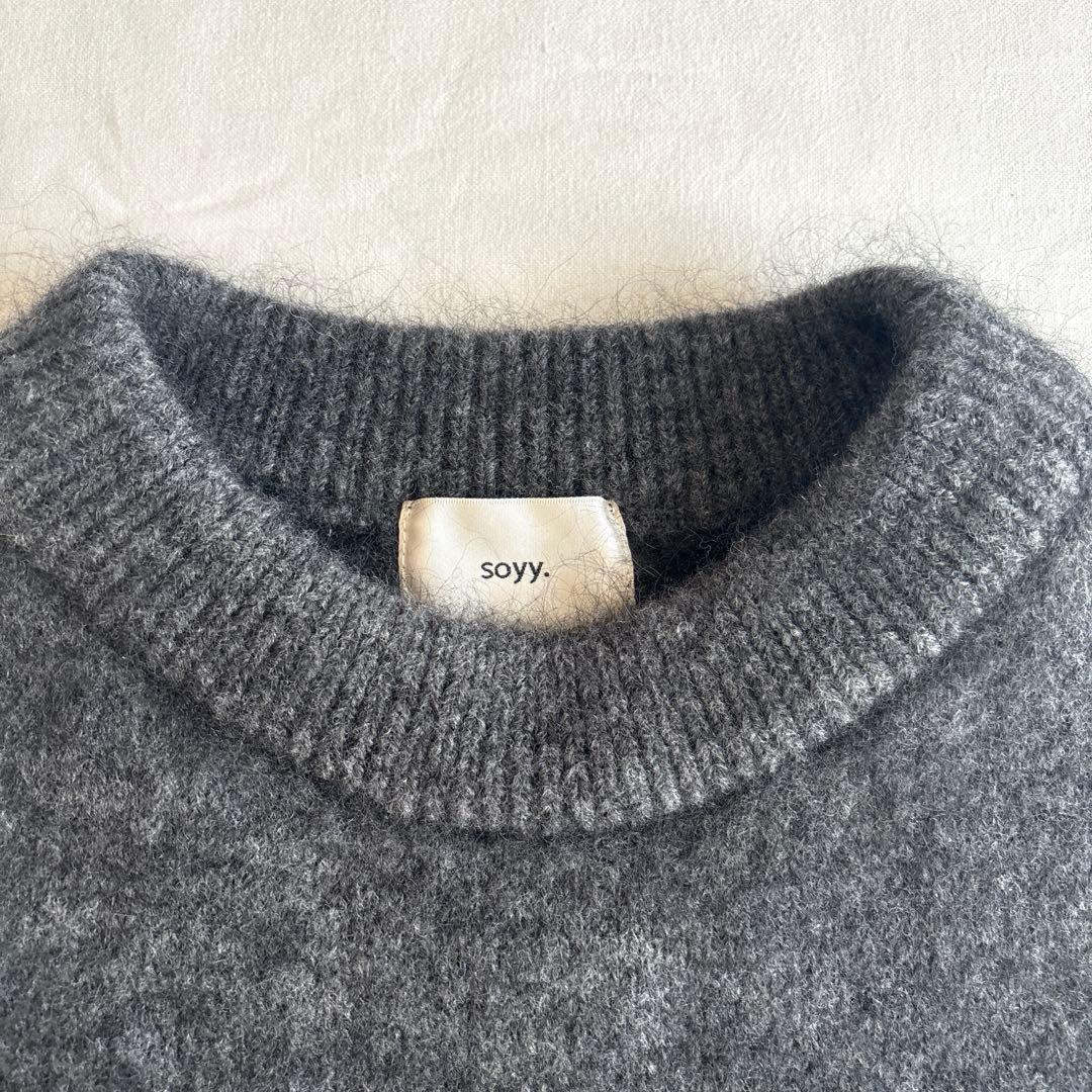 【soyy.】ミニマルモヘアベスト　グレー