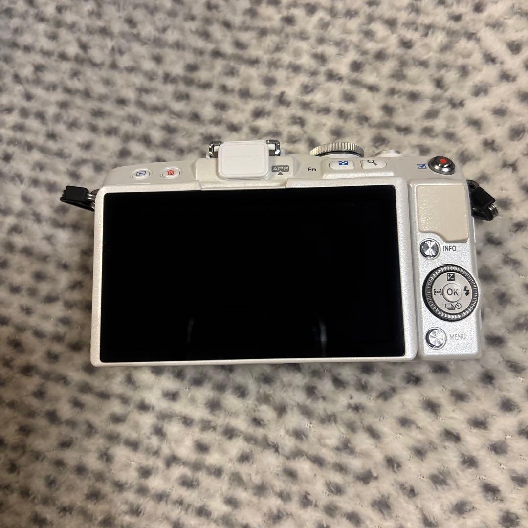 OLYMPUS PEN Lite. E-PL6 本体ジャンク品