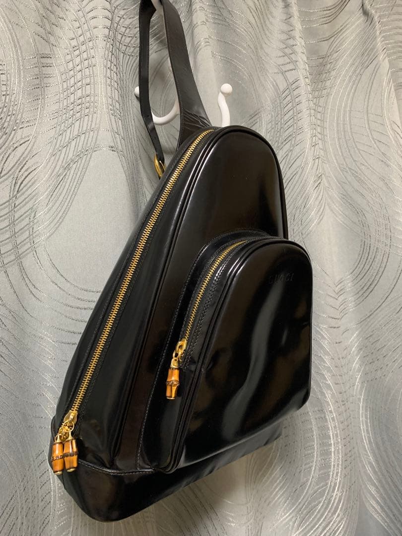 オールドグッチ ボディバッグ エナメルブラック 美品‼️