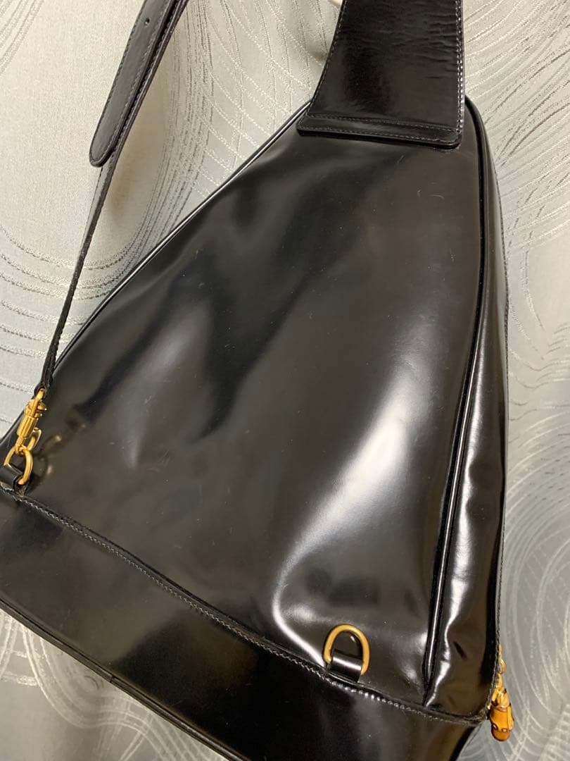 オールドグッチ ボディバッグ エナメルブラック 美品‼️