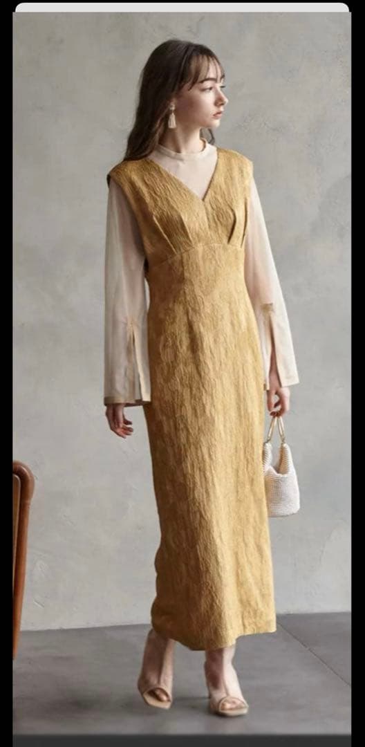 AIMER（エメ）チュールブラウス付Vネックジャカードタイトパーティードレス