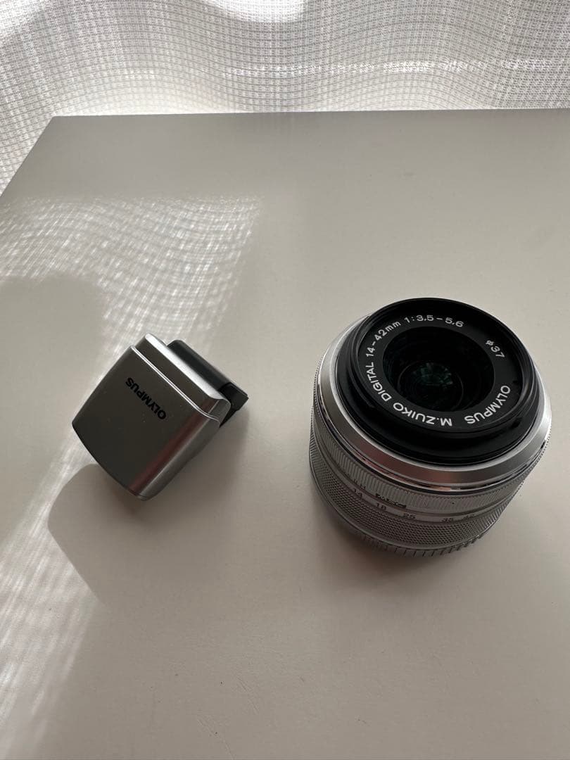 オリンパス　PEN mini E-PM1 シルバー