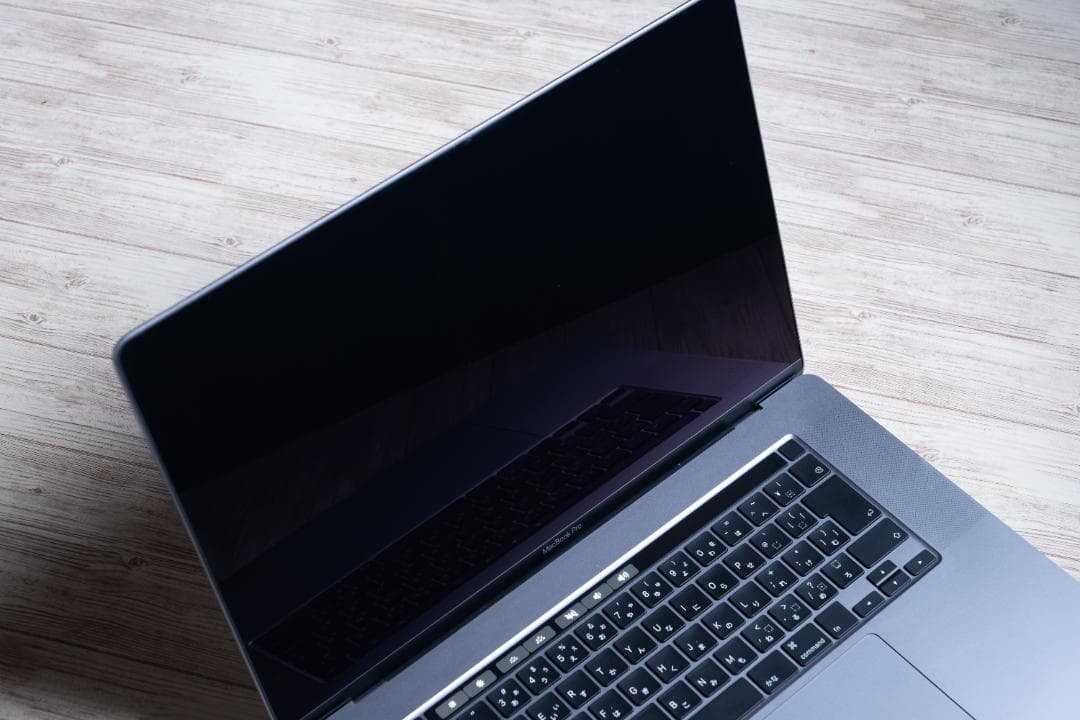 MacBook本体 MacBook Pro16 Corei9 32GB 1TB Radeon Pro