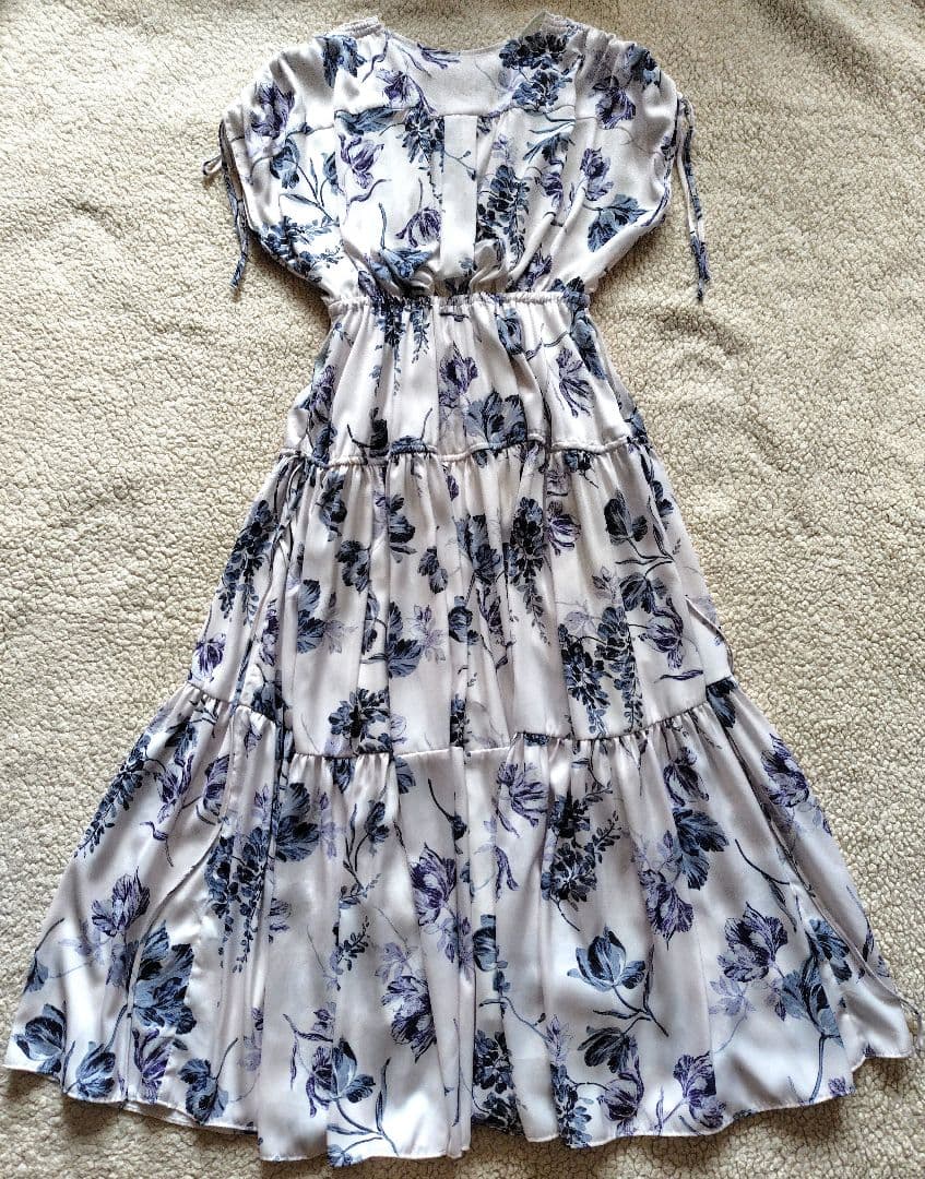 ワンピース herlipto Full Of Love Long Dress