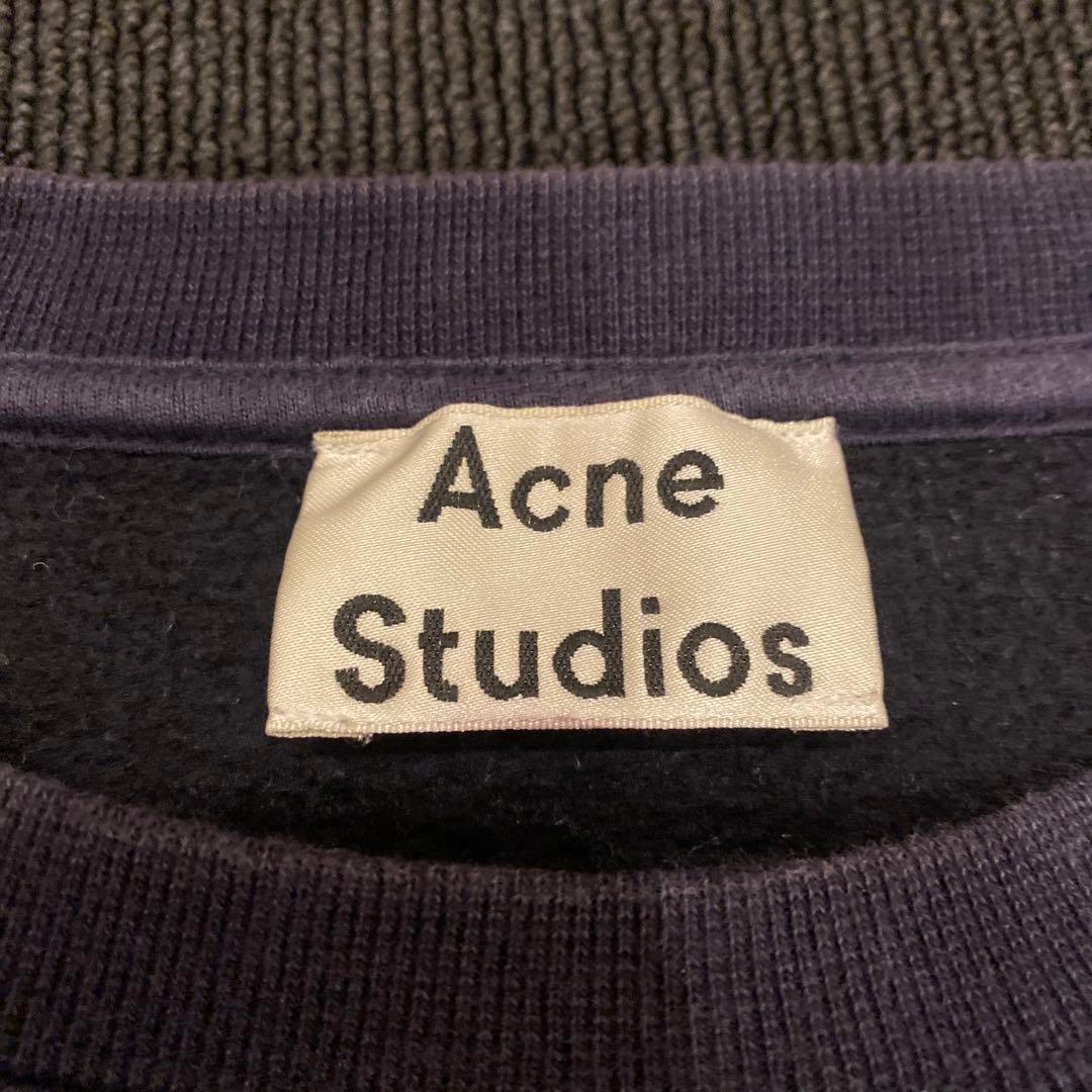最終値下げ。Acne Studios スウェット　エンボス加工
