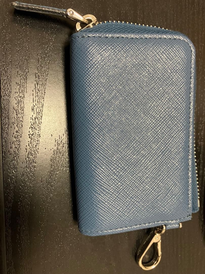 PRADA キーケース　ケース　水色　値下げ交渉可能