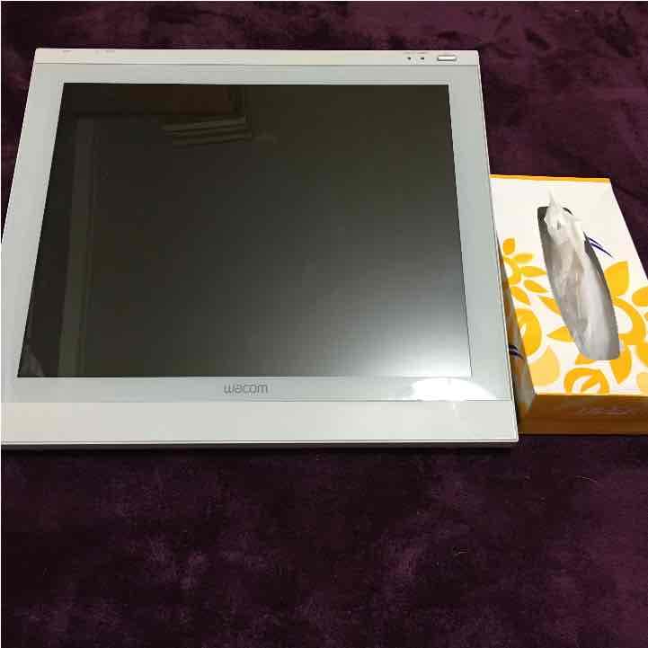 ワコム 液晶ペンタブ