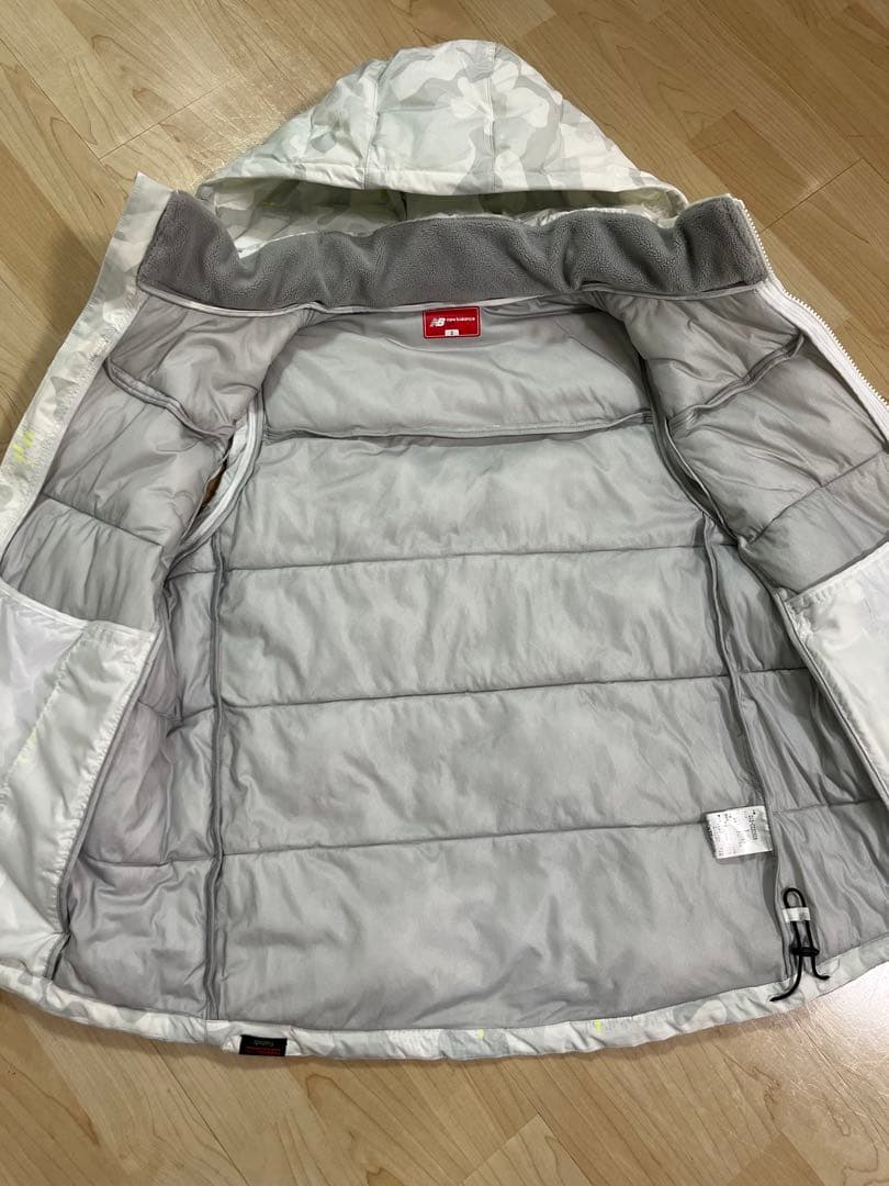 New balance 4way中綿ジャケット フルジップブルゾン カモフラ柄