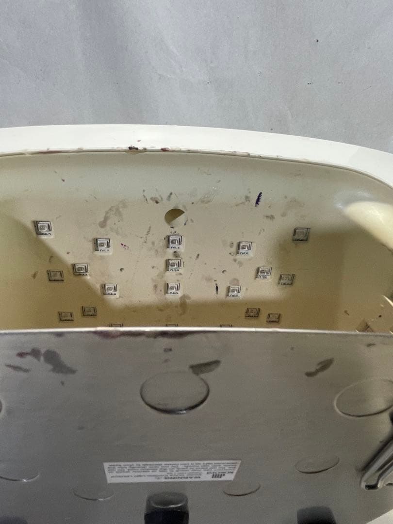 KOKOIST UV/LEDネイルランプ　①