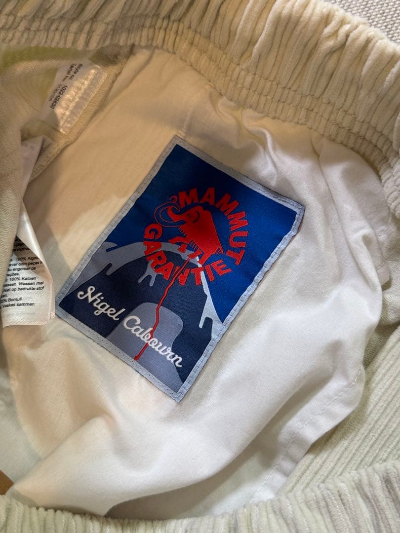 MAMMUTマムート×ケーボン ディレティシマ　コードパンツ　コーデュロイ