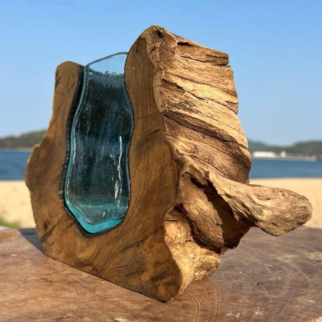 らい 天然木とガラスの花瓶UQ1 オブジェ 一輪挿し フラワーベース 作品
