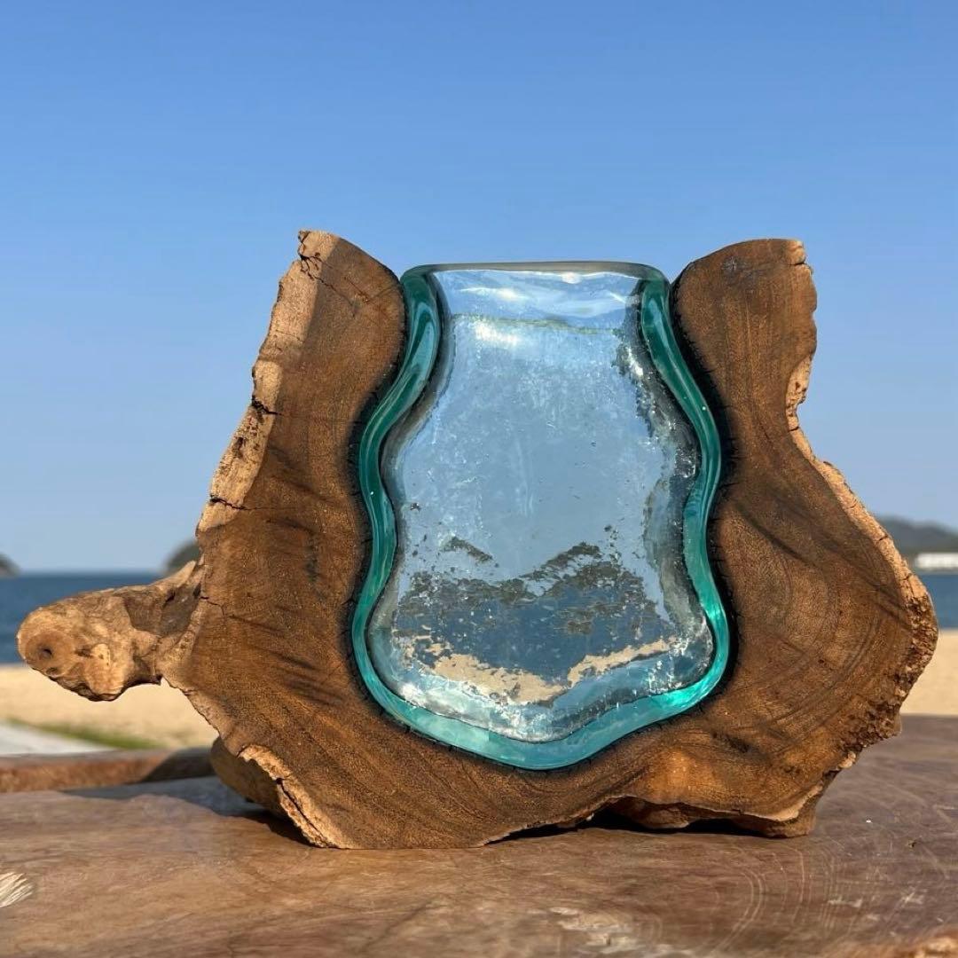 らい 天然木とガラスの花瓶UQ1 オブジェ 一輪挿し フラワーベース 作品