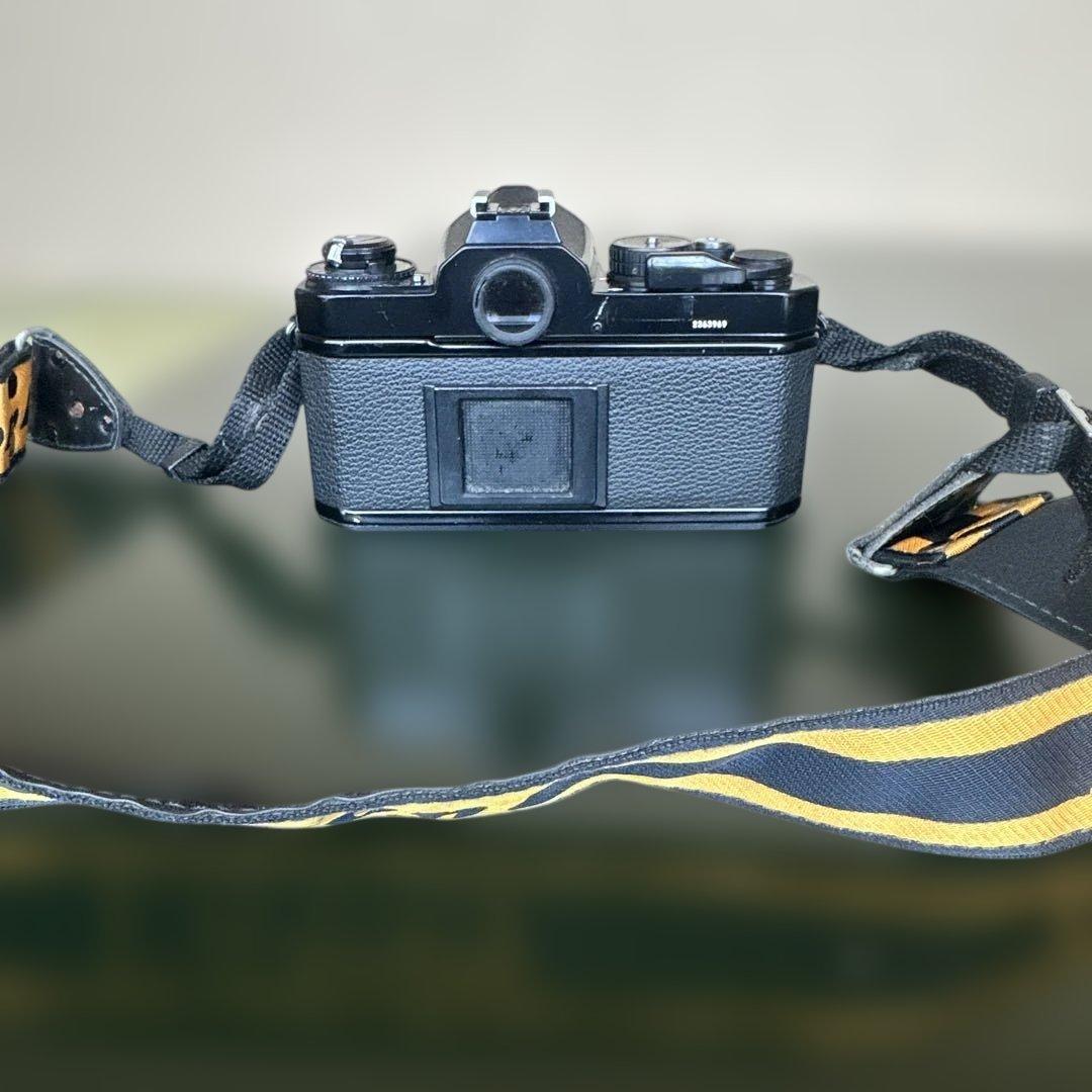 ジャンク　Nikon FE2 ブラック フィルム一眼レフカメラ