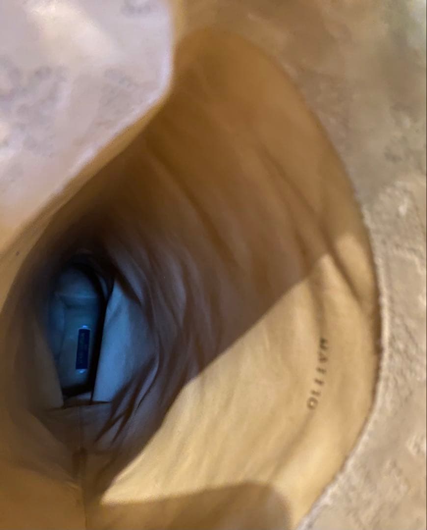 ルイ・ヴィトン　マヒナ　ロングブーツ　スエード　ベージュ　イタリア製