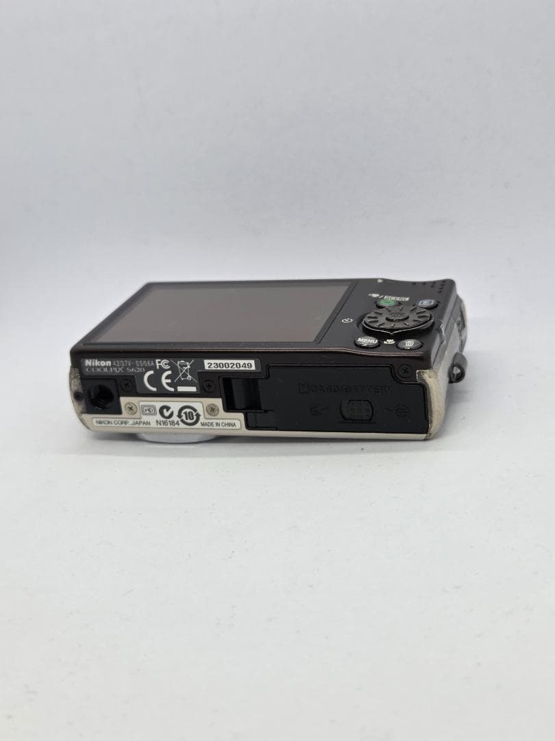 【スマホ転送OK】ニコン Nikon COOLPIX S620 デジタルカメラ