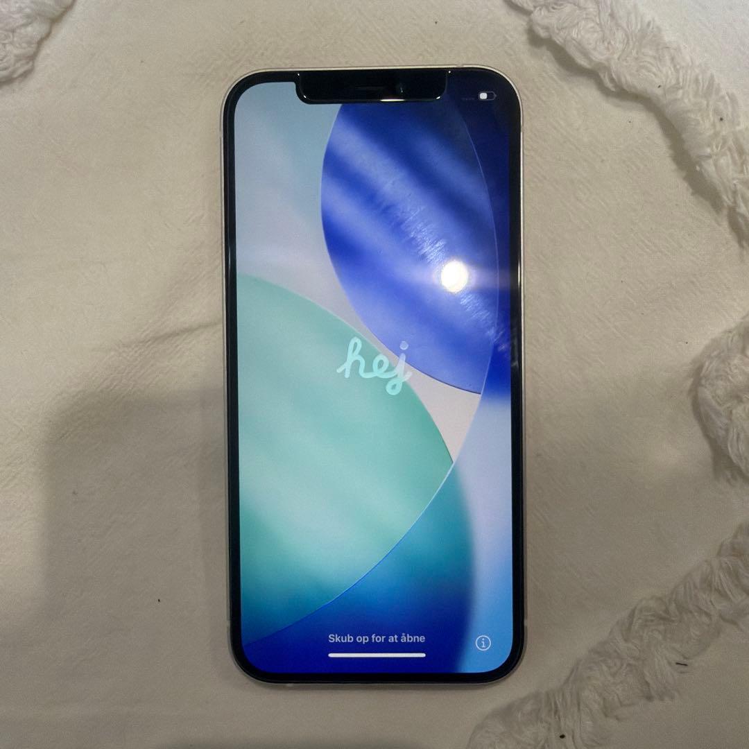 iPhone12 128gb ホワイト SiMフリー