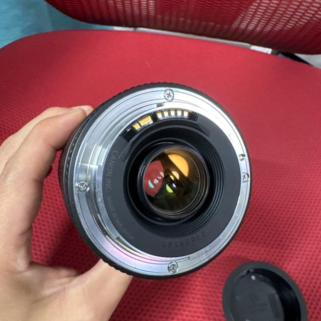 【美品】Canon EF 75-300mm F4-5.6 III 望遠ズーム