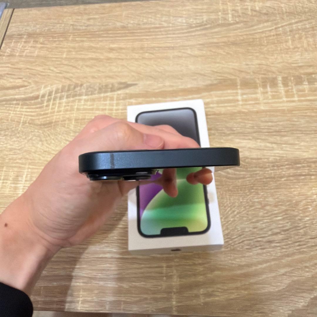 iPhone14 256GB ミッドナイト 1/5迄