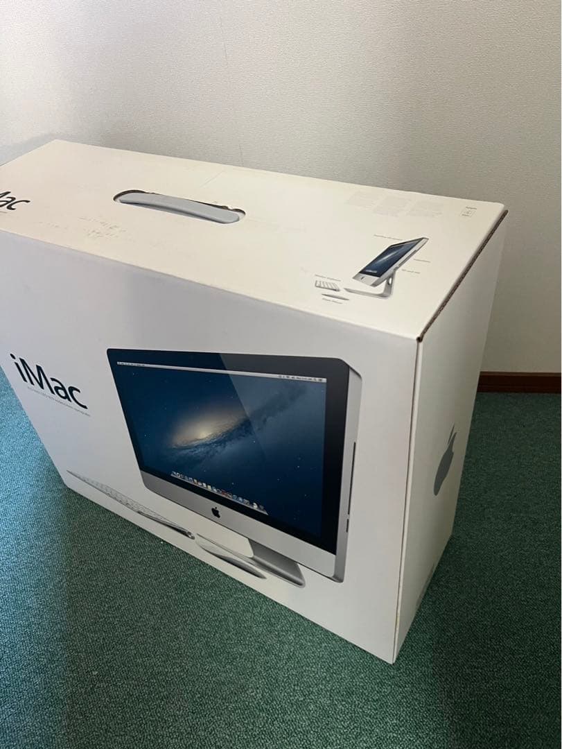 ￼iMac (21.5-inch Mid 2011) （元箱有り）