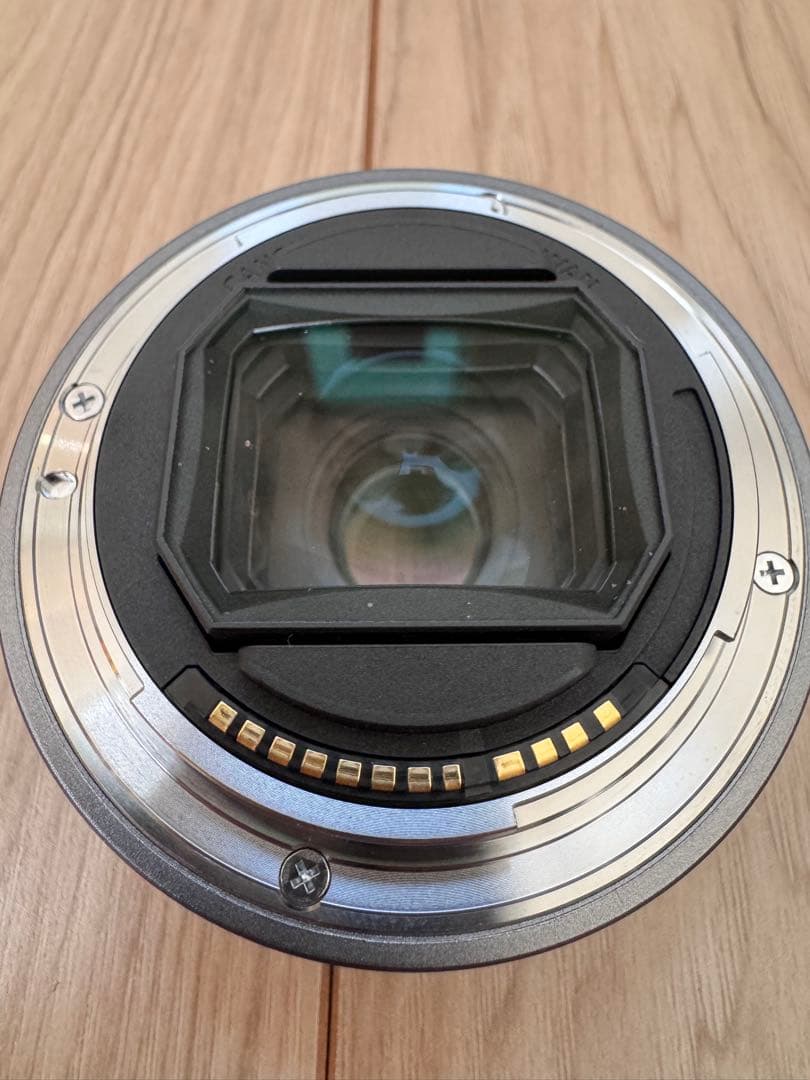 Canon RF 28mm f/2.8 STM レンズ