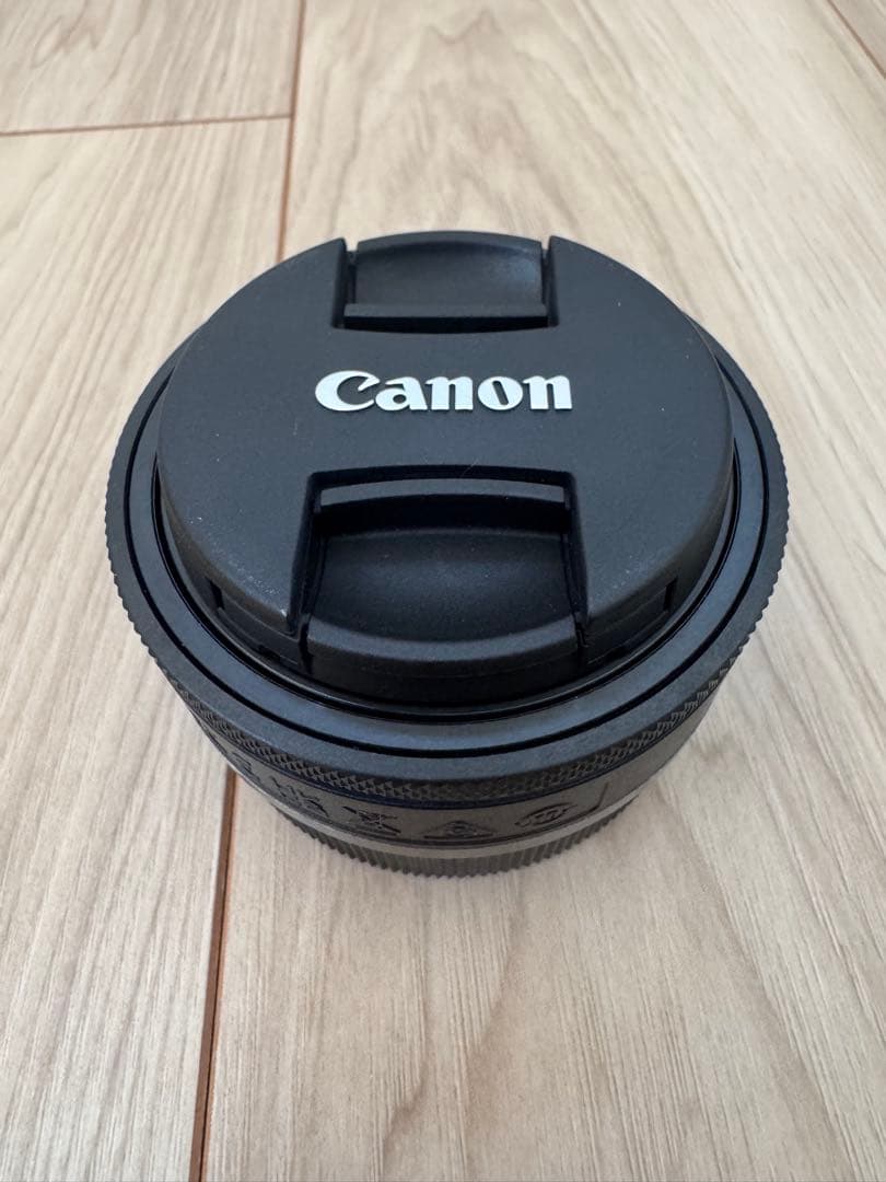 Canon RF 28mm f/2.8 STM レンズ