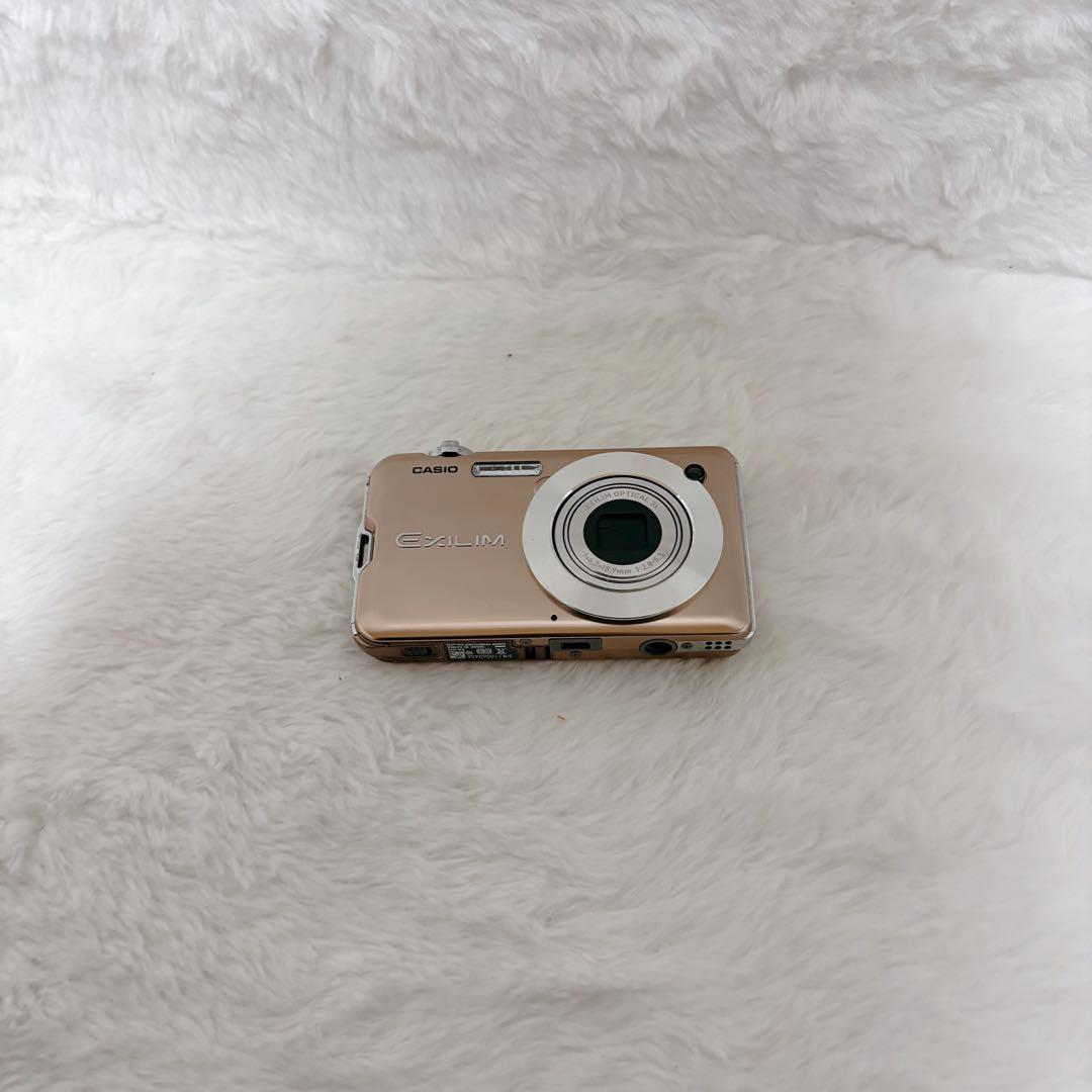 【美品】CASIO EXILIM EX-S12 1210万画素 光学3倍 薄型