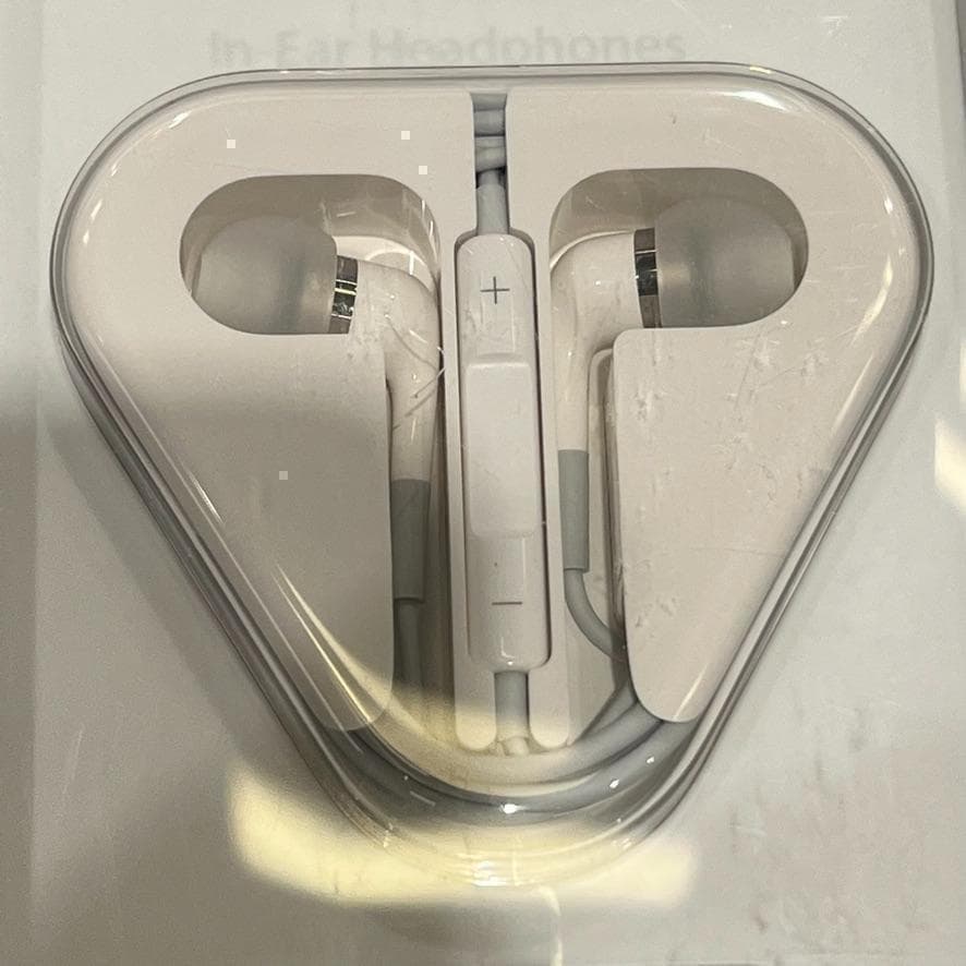 新品未開封Apple純正品In-Ear Headphonesカナル式 イヤホン