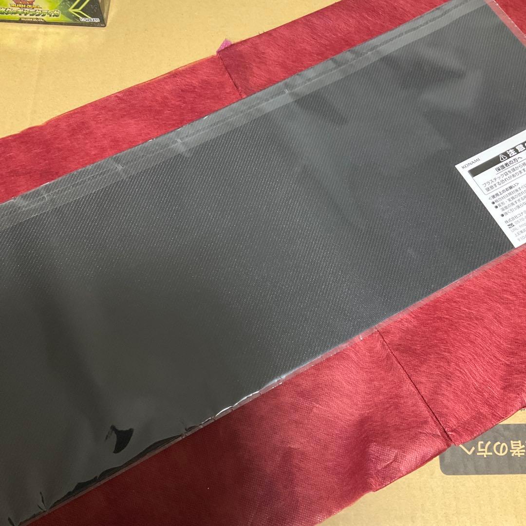 遊戯王ラッシュデュエル　現夢中のシルビクス　プレイマット(未開封) 1枚